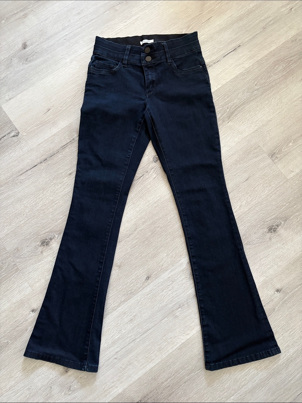 Women’s dark navy Flared Jeans — Classic High-Rise Stretch